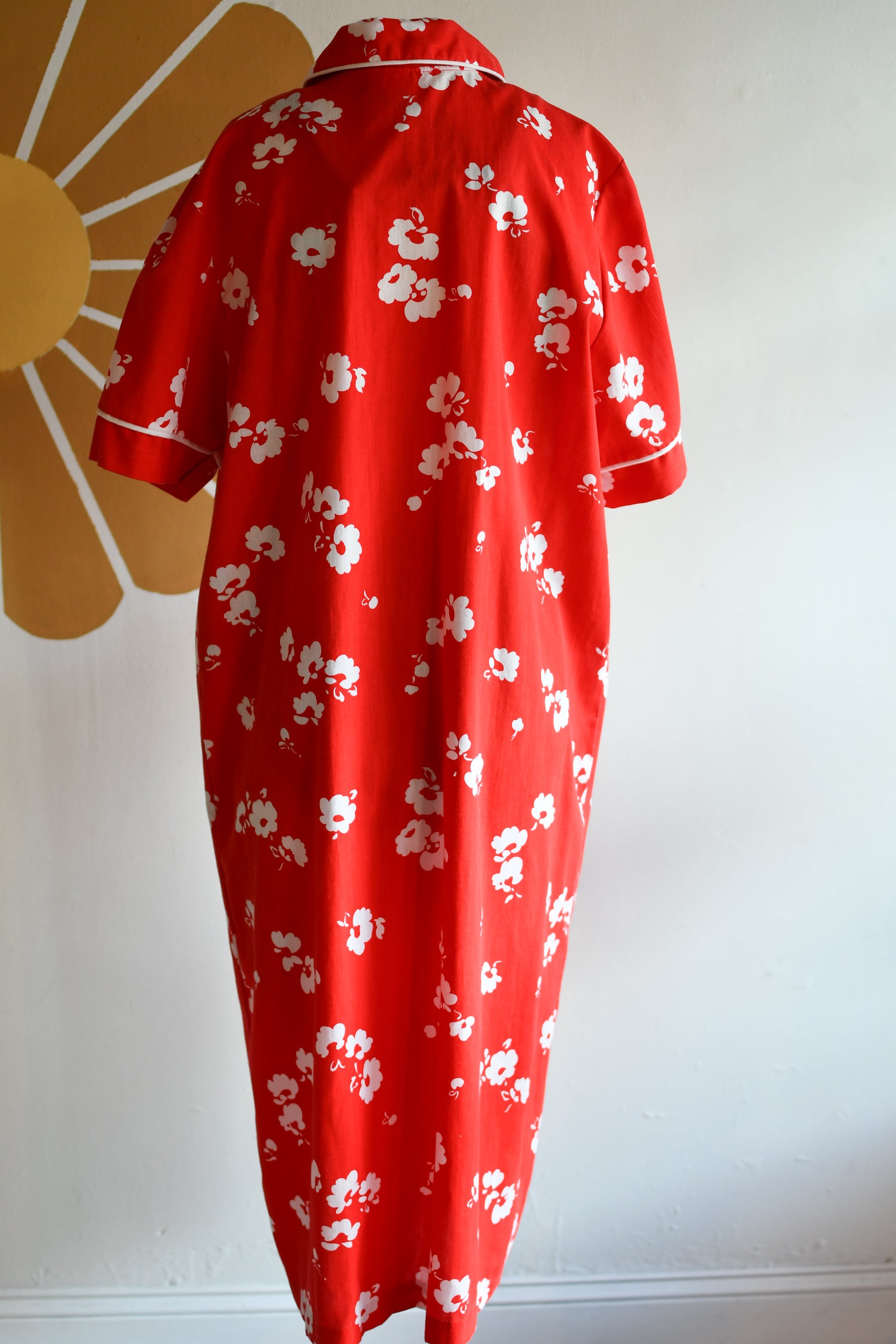 Vintage 1980s Does 1950s Kitsch Shell Pocket Housedress