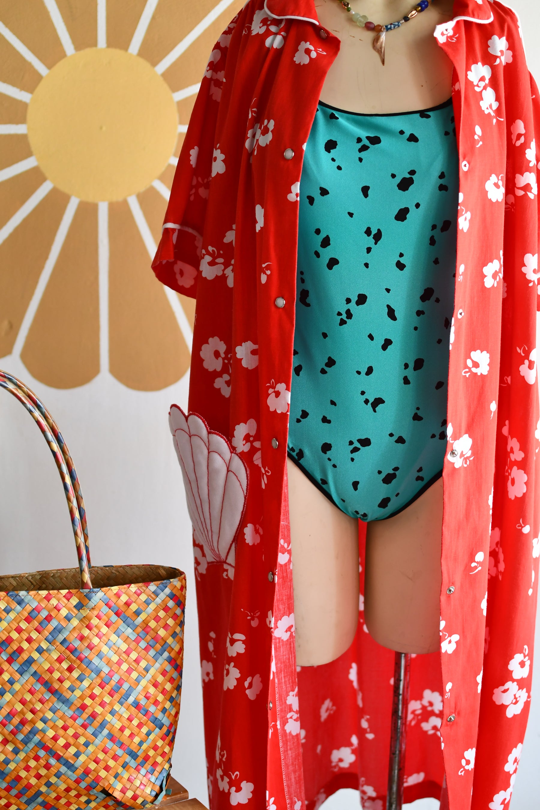 Vintage 1980s Does 1950s Kitsch Shell Pocket Housedress