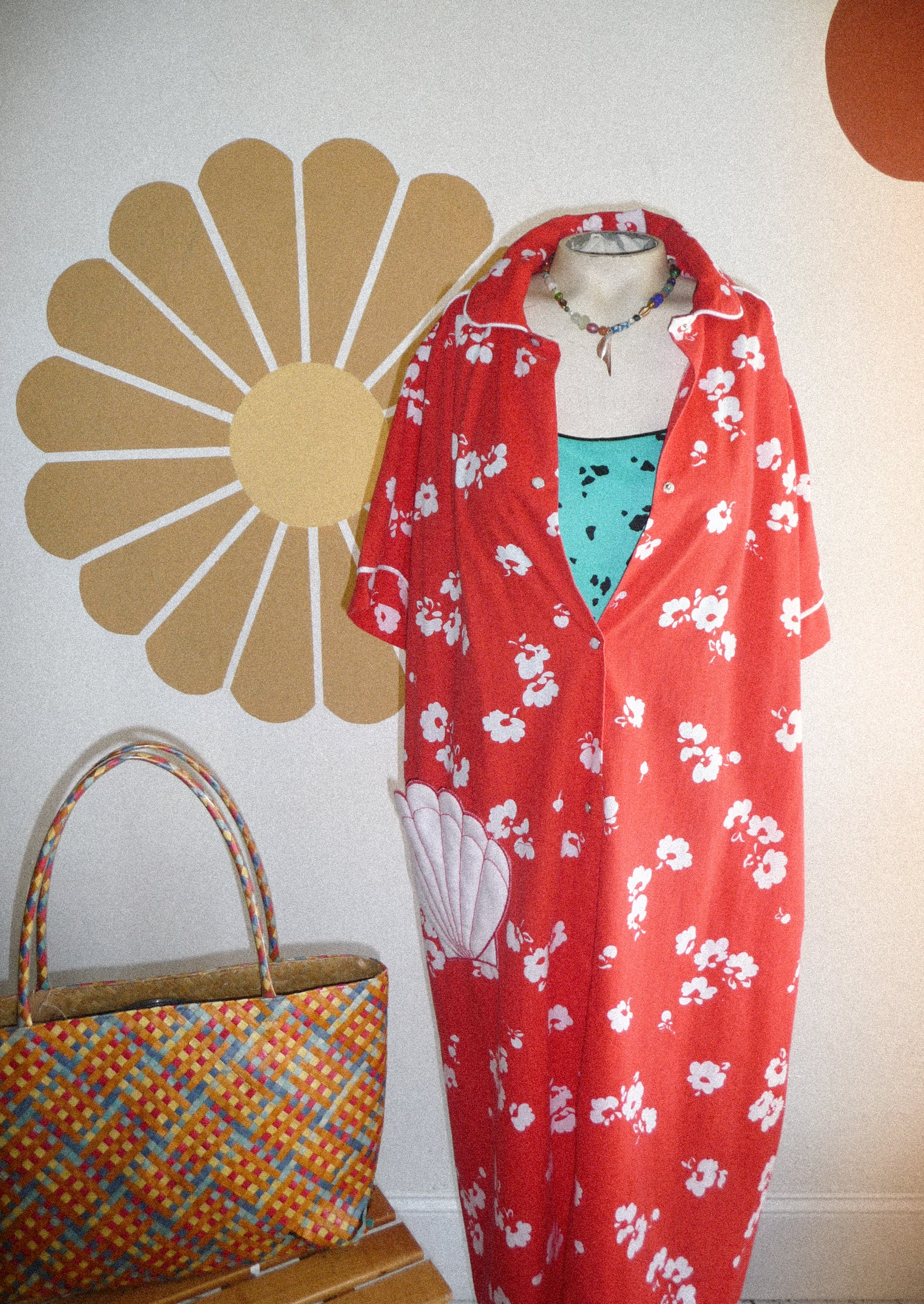 Vintage 1980s Does 1950s Kitsch Shell Pocket Housedress